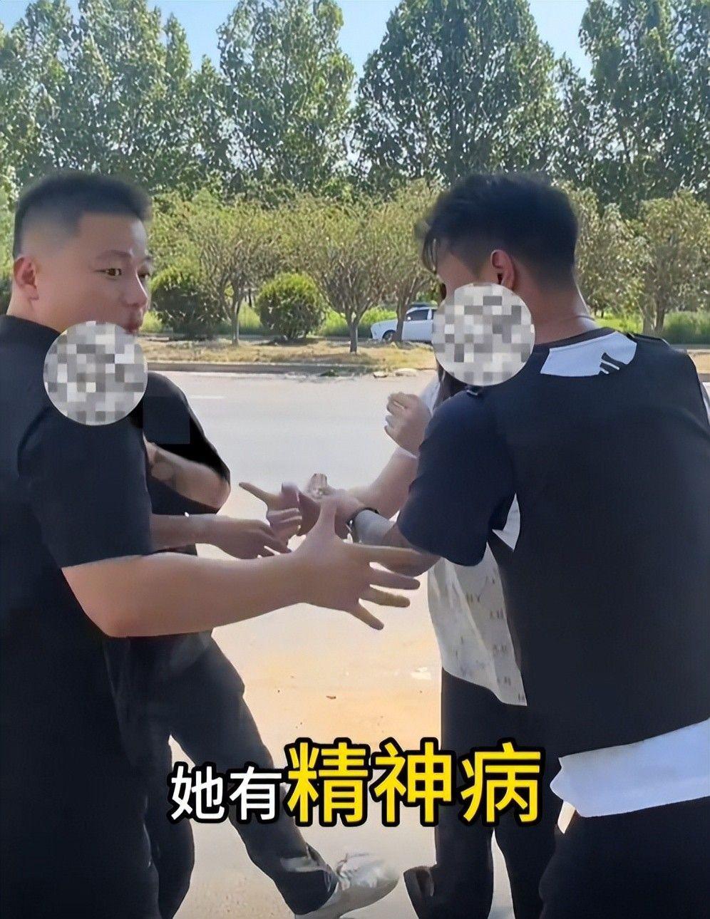 女孩上海买房父母让过户弟弟，拒绝后险被送精神病院，幸好有准备